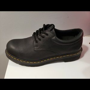 Dr. Martens Airwair steel toe men’s shoe size 9